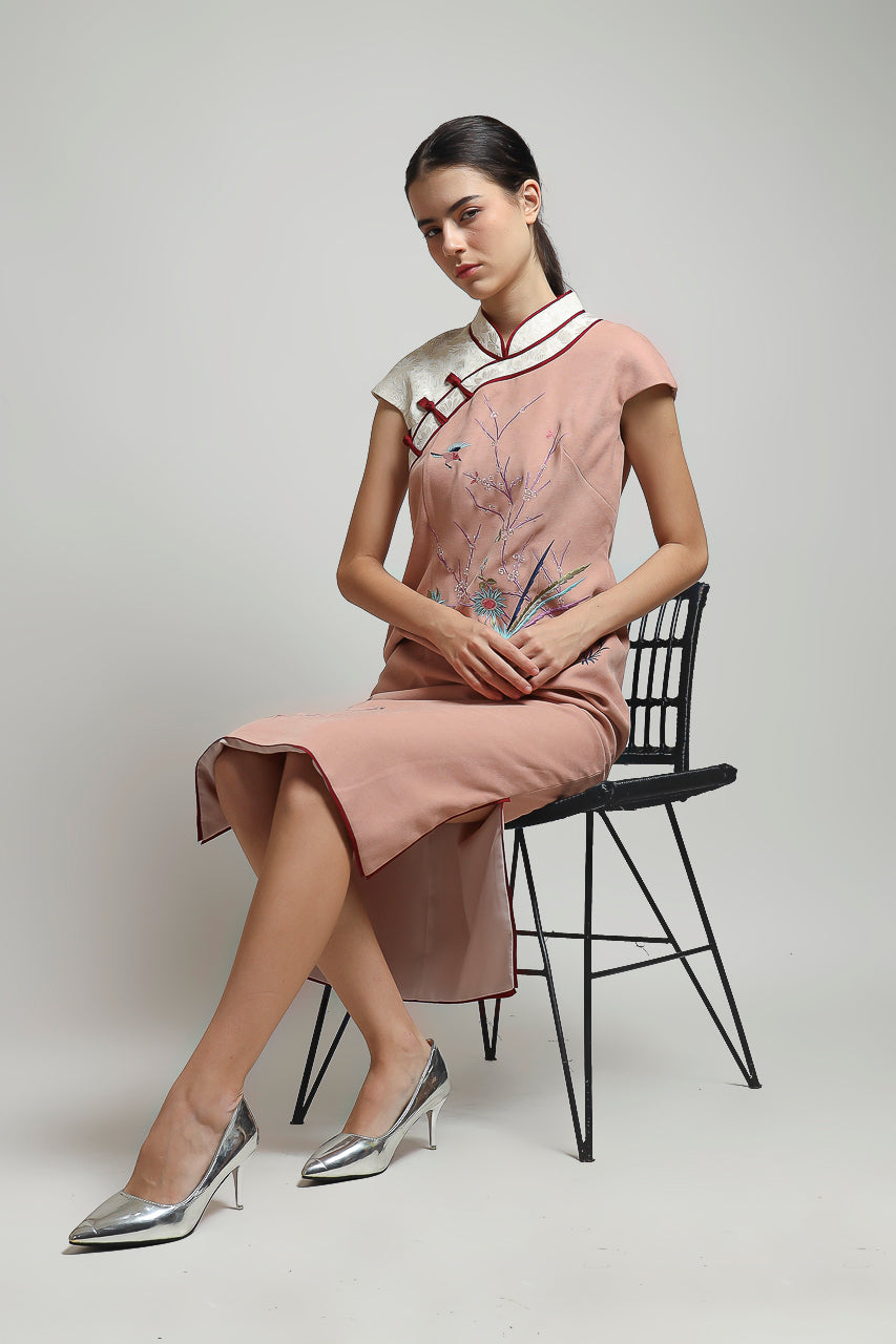 Bloom et Champs Dress Cheongsam Pink Embroidered