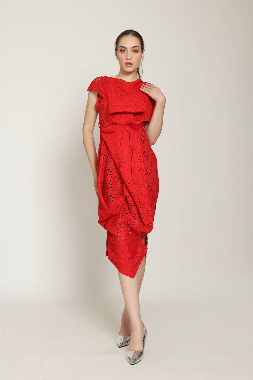 Bloom et Champs Dress Sumba Eyelet in Red