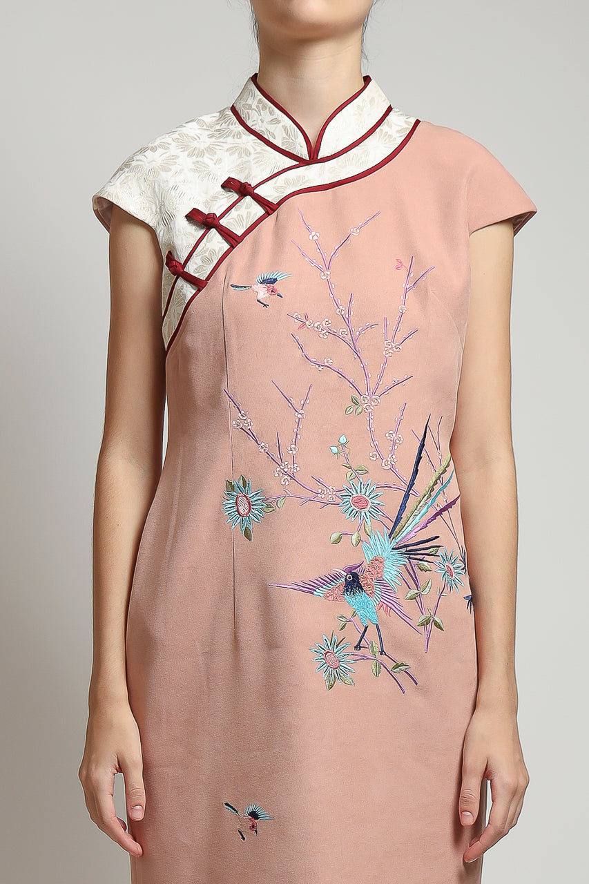 Bloom et Champs Dress Cheongsam Pink Embroidered