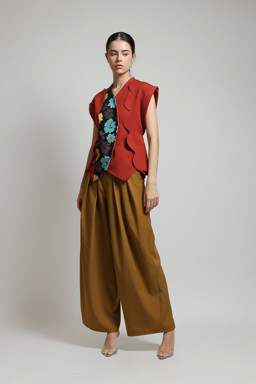 Bloom et Champs Sakura Scalloped Top/Zest Pants Mustard