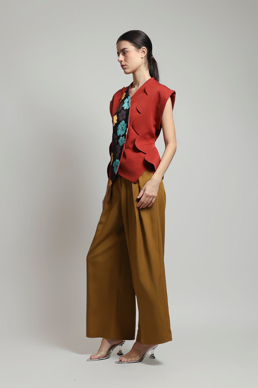 Bloom et Champs Sakura Scalloped Top/Zest Pants Mustard