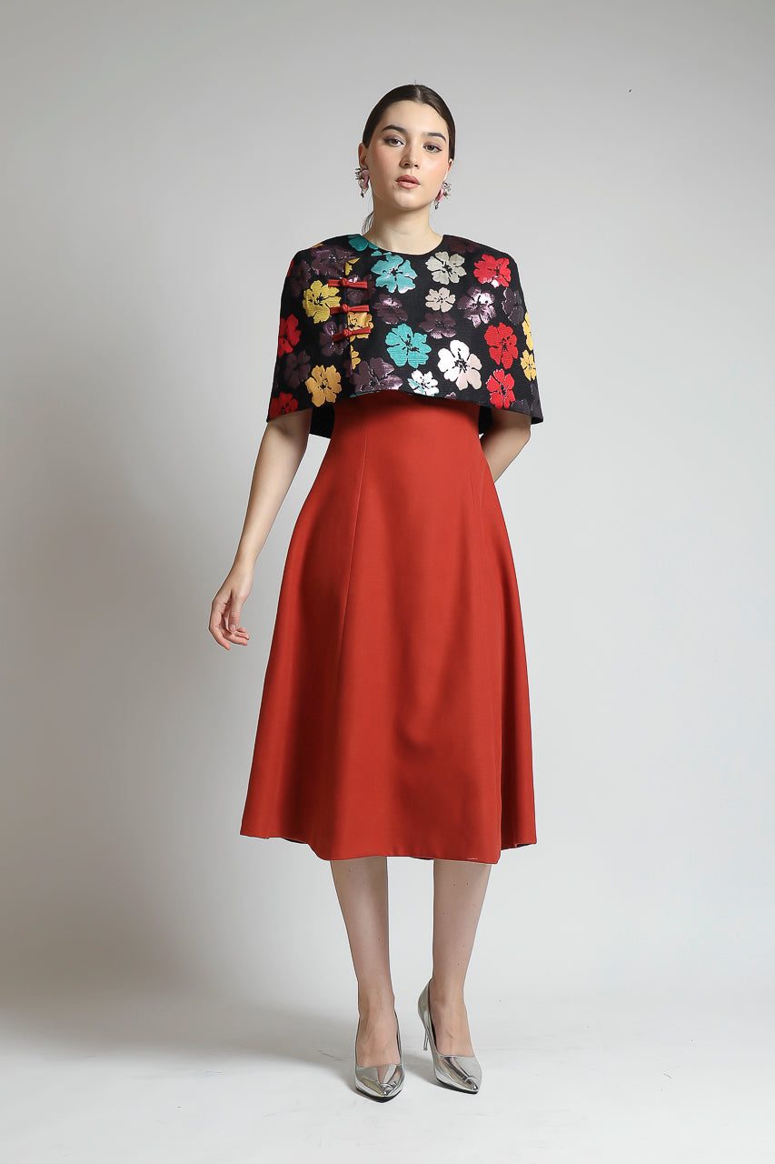 Bloom et Champs Sakura Cape Dress