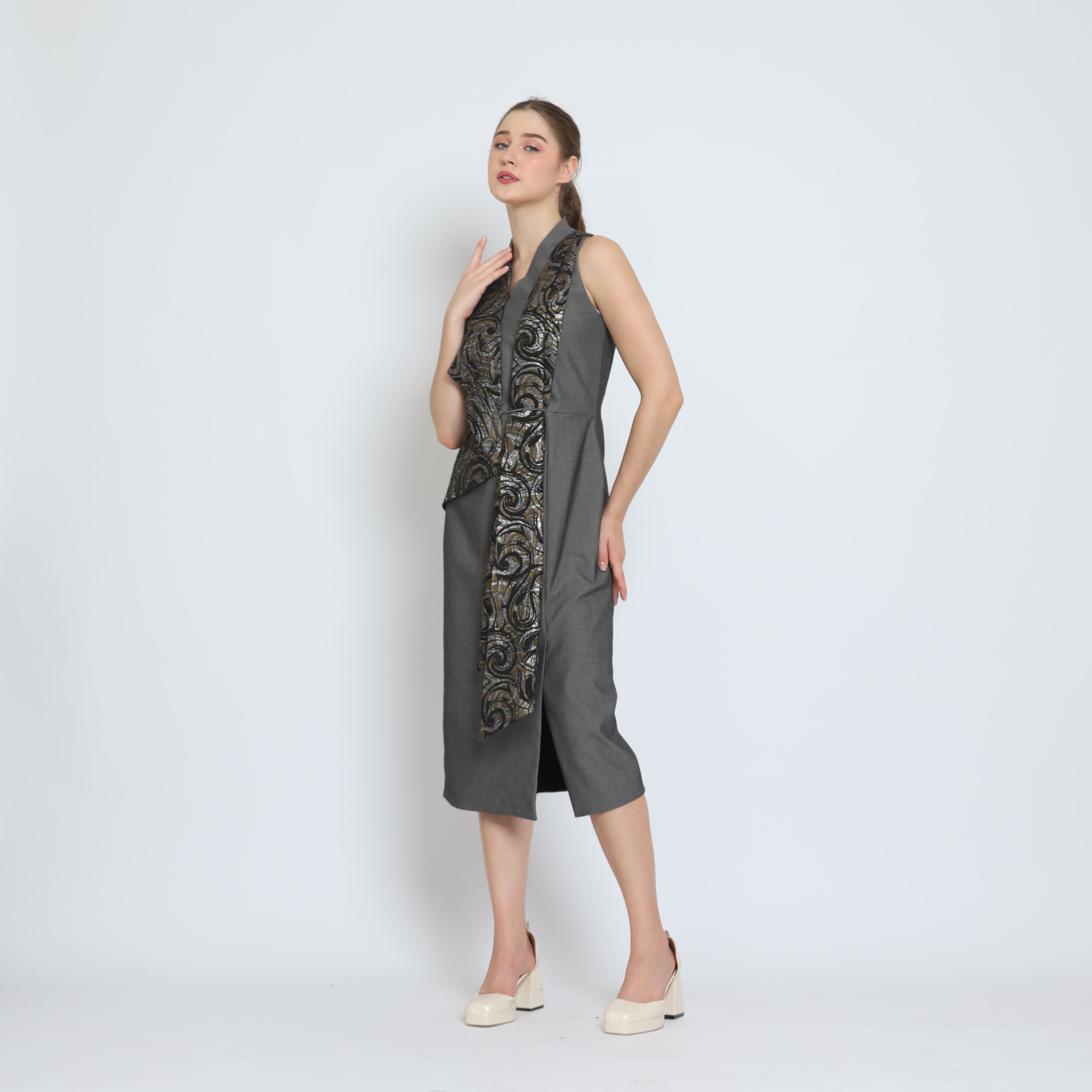 Bloom et Champs Dress Scarf Jacquard