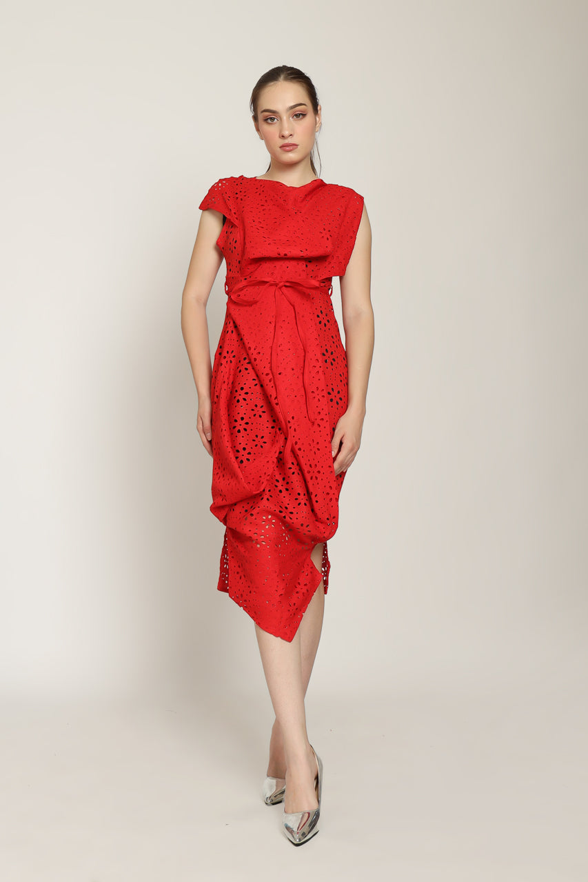 Bloom et Champs Dress Sumba Eyelet in Red